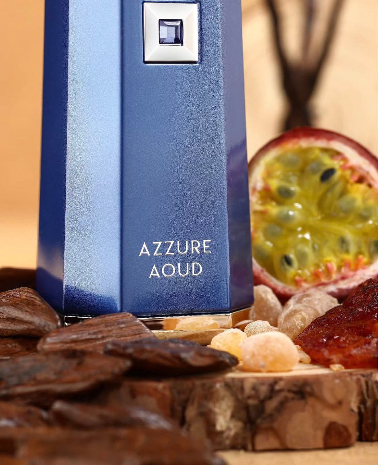 French Avenue Azzure Aoud